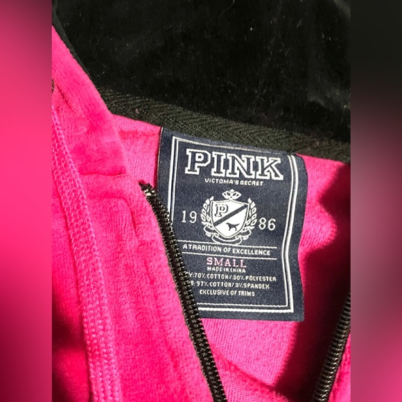 Authentic VS Sweatsuit one of a kind - Picture 9 of 15